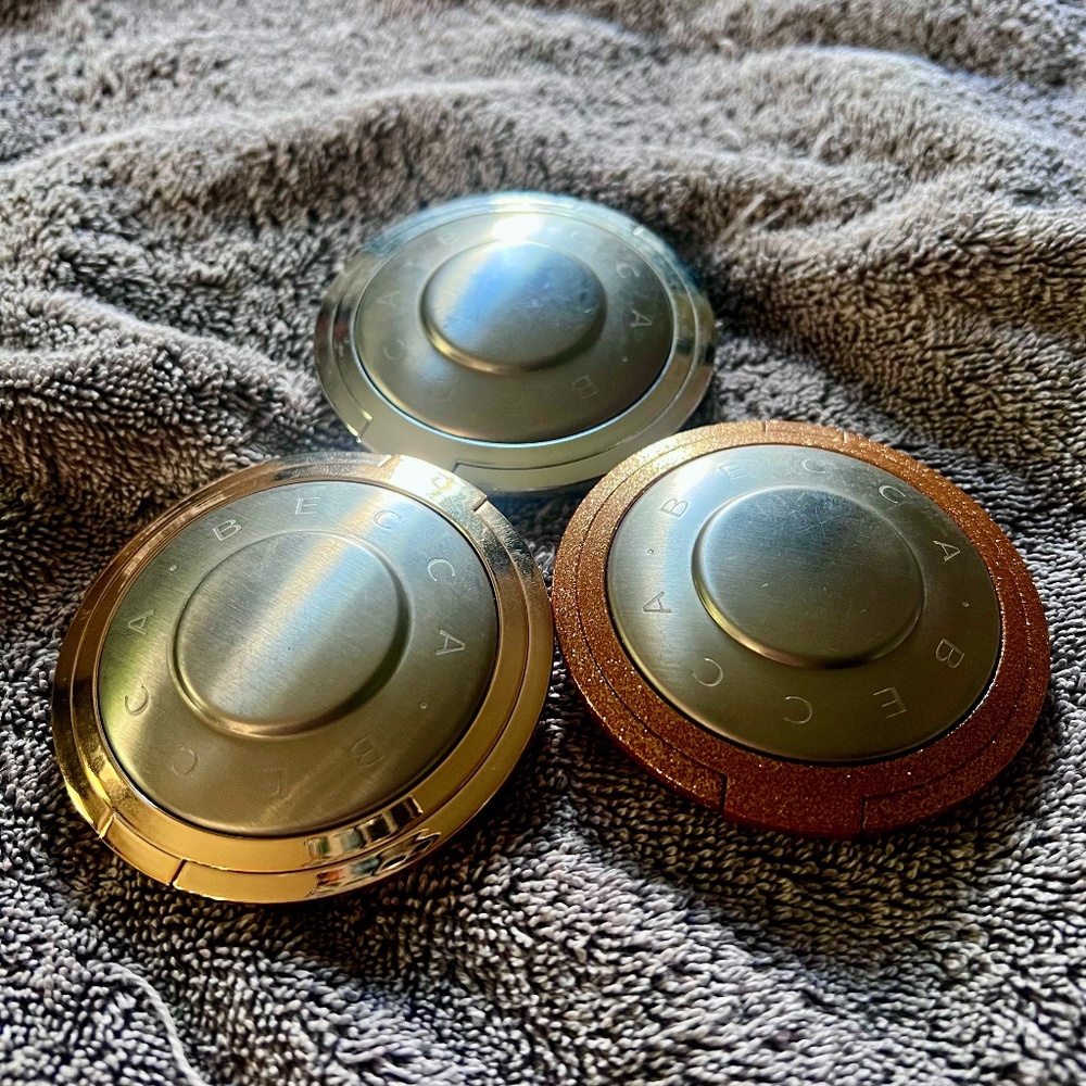 Becca Cosmetics Highlighter Trio